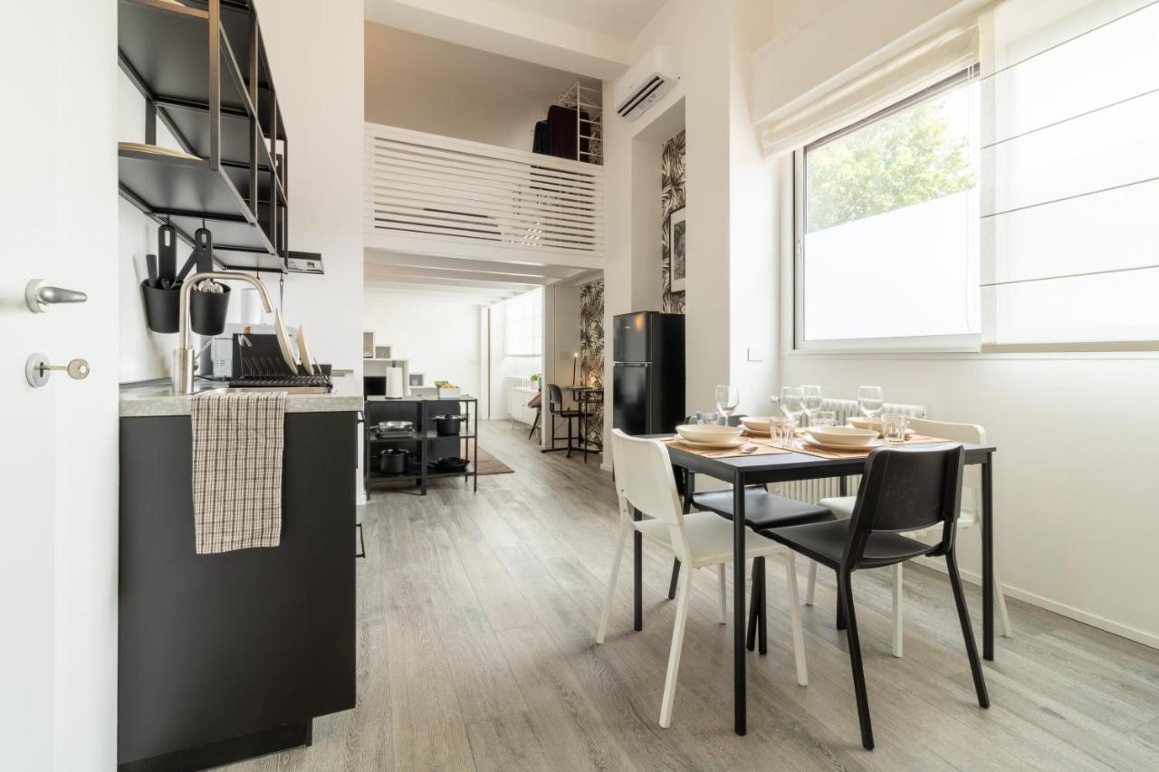 Navigli - Chic And Sophisticated Home In Mediolan Zewnętrze zdjęcie