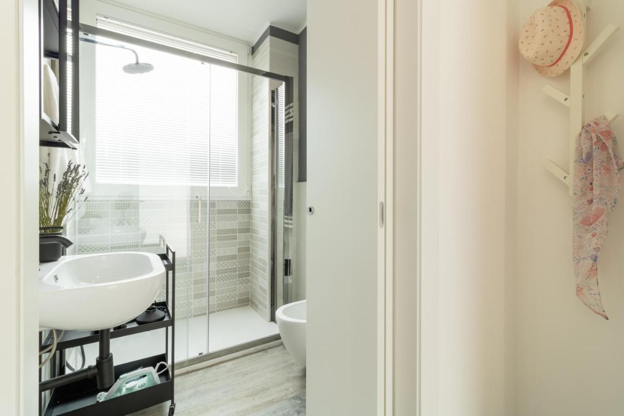 Navigli - Chic And Sophisticated Home In Mediolan Zewnętrze zdjęcie